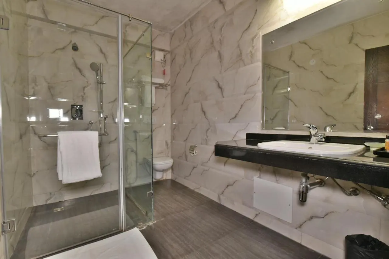 Hillcrest Resort By Dls Hotels Shimla