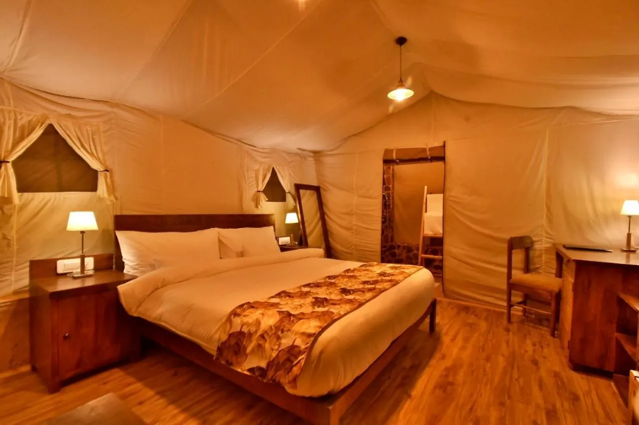 Hillcrest Resort By Dls Hotels Shimla 0*,